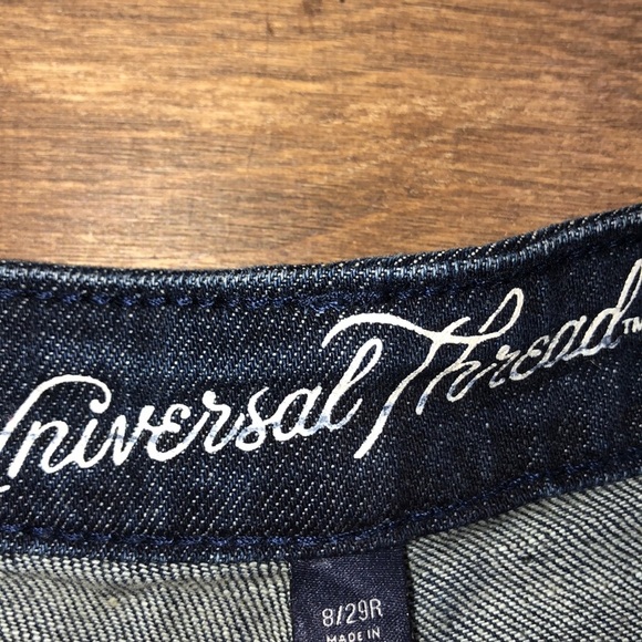 Universal Thread sz 8/29 high rise shortie shorts - Picture 4 of 5